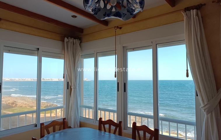 Apartment / flat - Resale - Torrevieja - Punta Prima