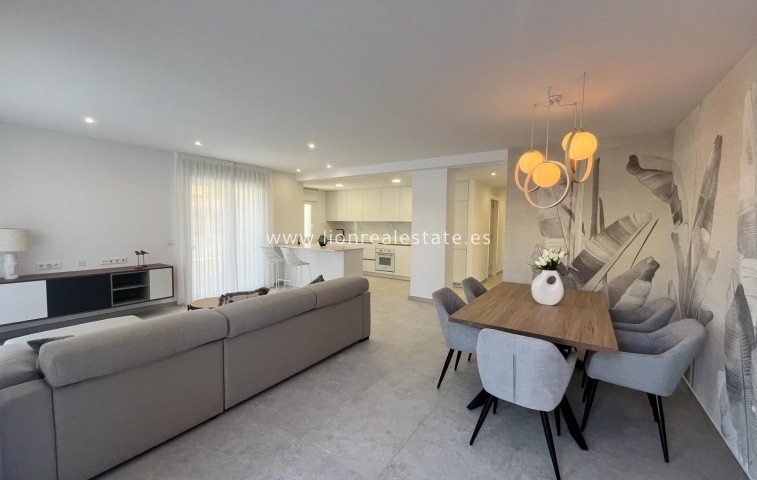 Apartment / flat - Resale - Torrevieja - Torreblanca
