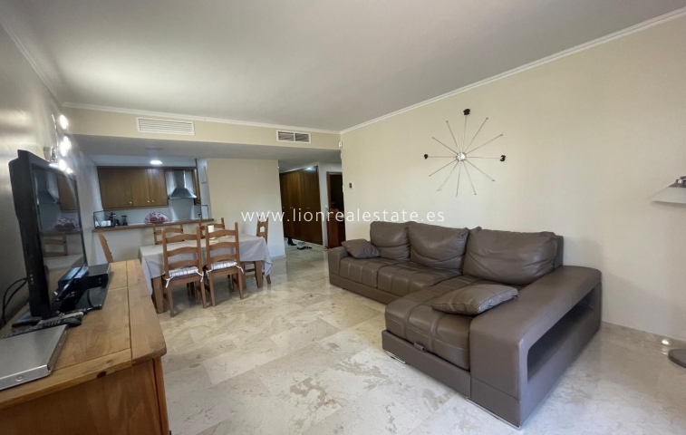 Apartment / flat - Resale - Torrevieja - US-50049