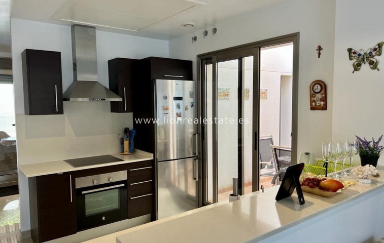 Бунгало - Долгосрочная аренда - Torrevieja - LR-0508