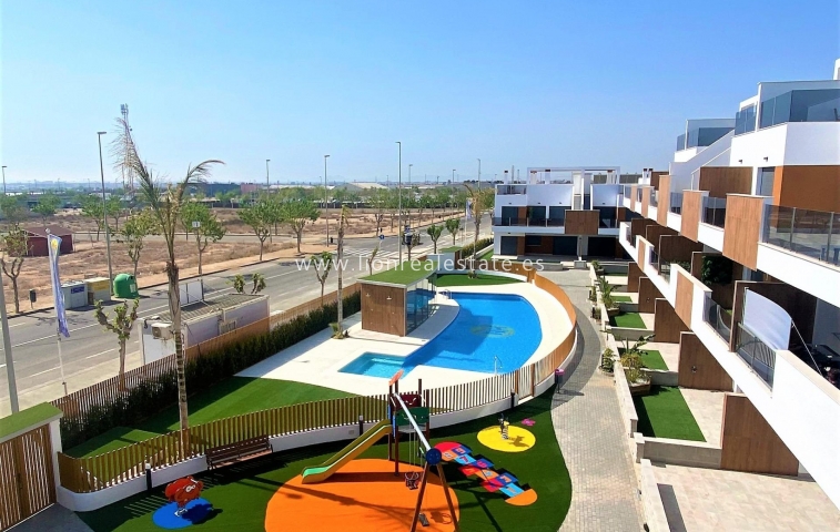 Bungalow - New Build - Pilar de La Horadada - Polideportivo