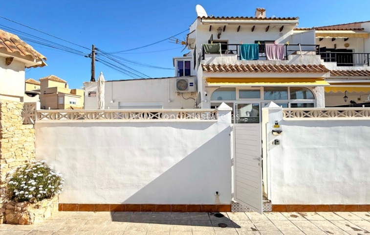 Bungalow - Odsprzedaż - Torrevieja - MOVR-74664