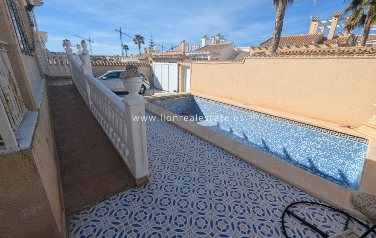 Chalet - Resale - Orihuela Costa - Orihuela