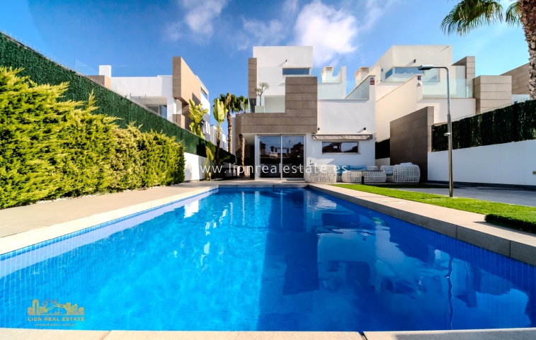 Chalet - Reventa - Guardamar del Segura - LS-0301