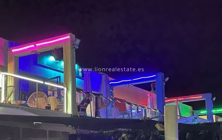 Comercial - Reventa - Torrevieja - LS-1303