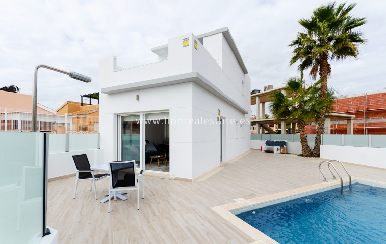 detached - Новое здание - Torrevieja - Torrevieja