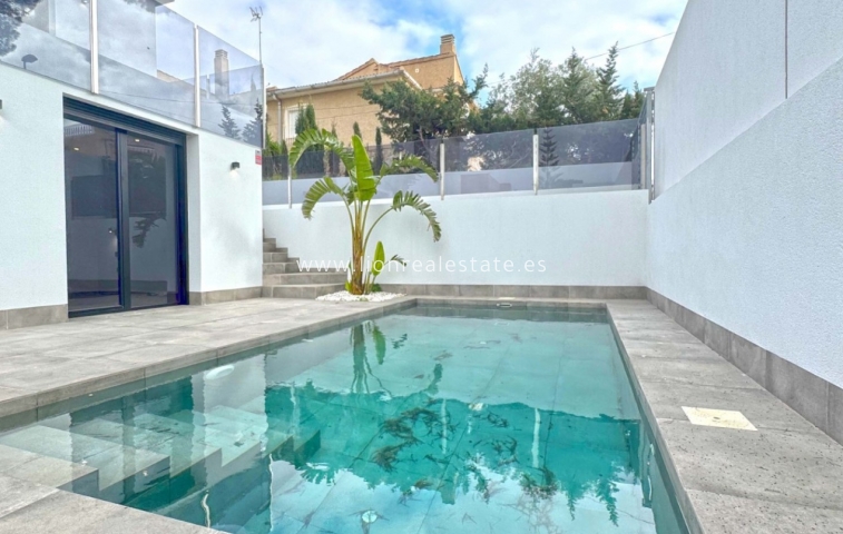 Detached Villa - Перепродажа - Torrevieja - Los Balcones - Los Altos del Edén