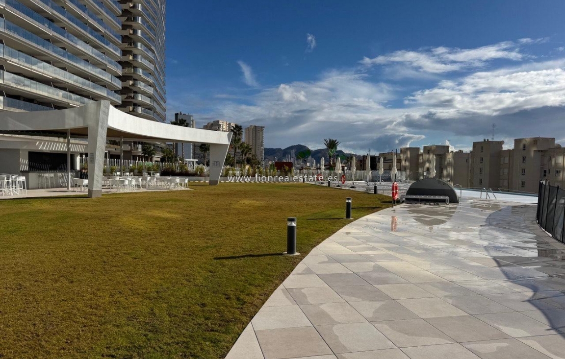 Долгосрочная аренда - Квартира / квартира - Benidorm - Playa Poniente