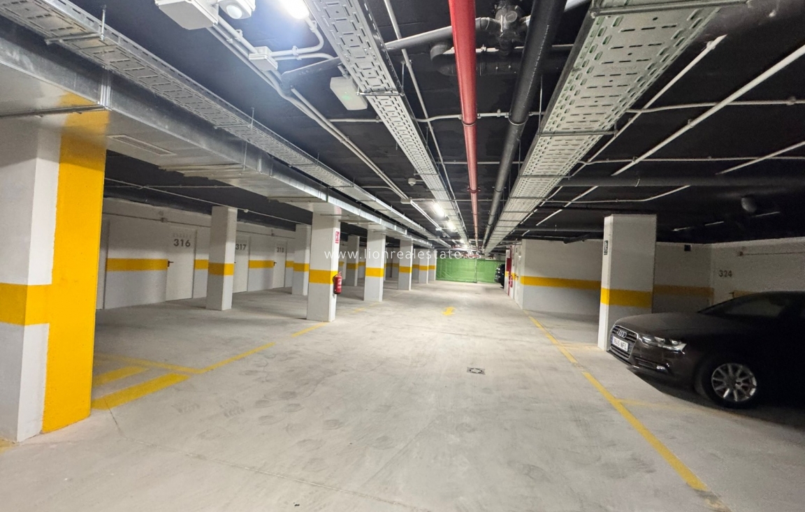 Долгосрочная аренда - Квартира / квартира - Dehesa de Campoamor