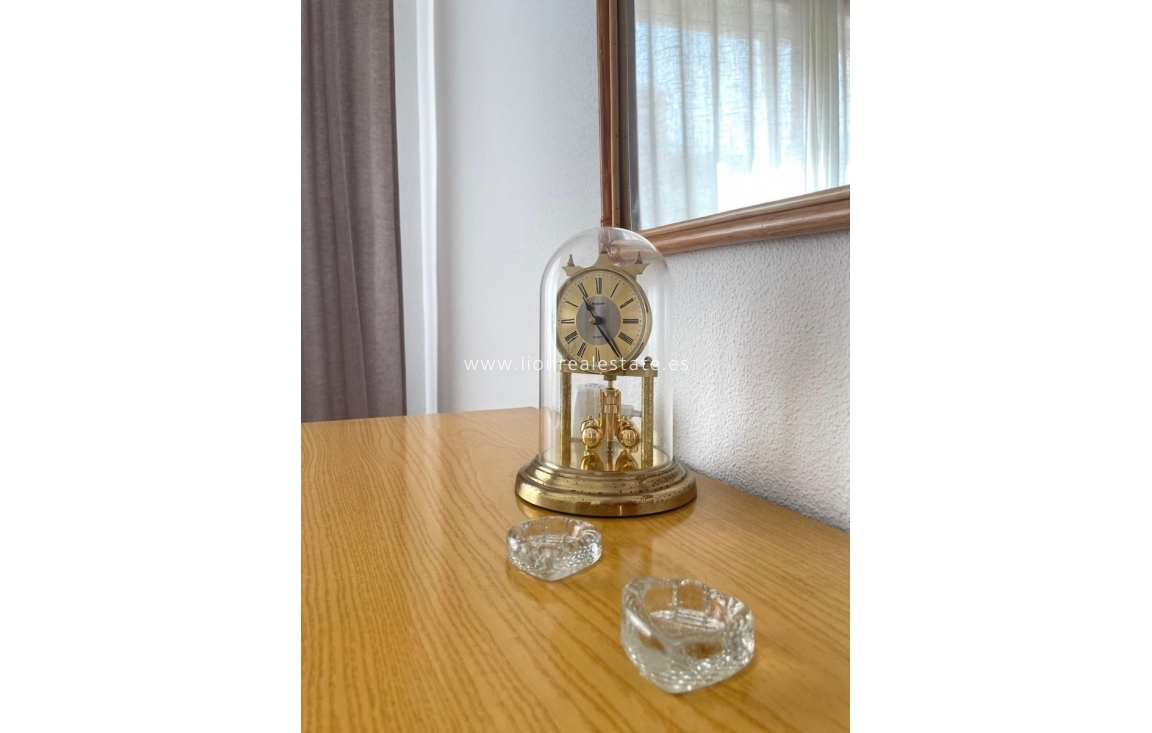 Долгосрочная аренда - Квартира / квартира - Punta Prima