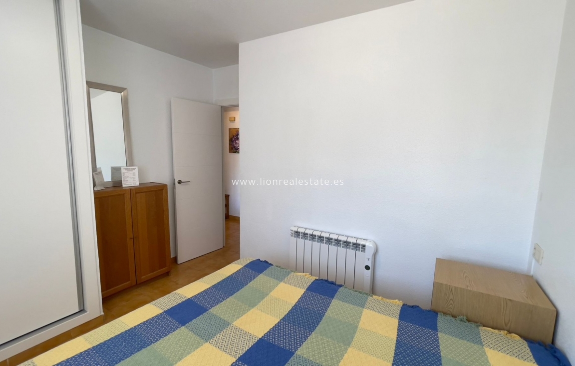 Долгосрочная аренда - Квартира / квартира - Torrevieja - La Veleta