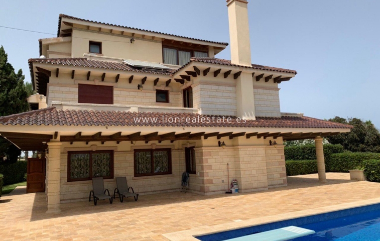 Долгосрочная аренда - Villa - Orihuela Costa - Cabo Roig