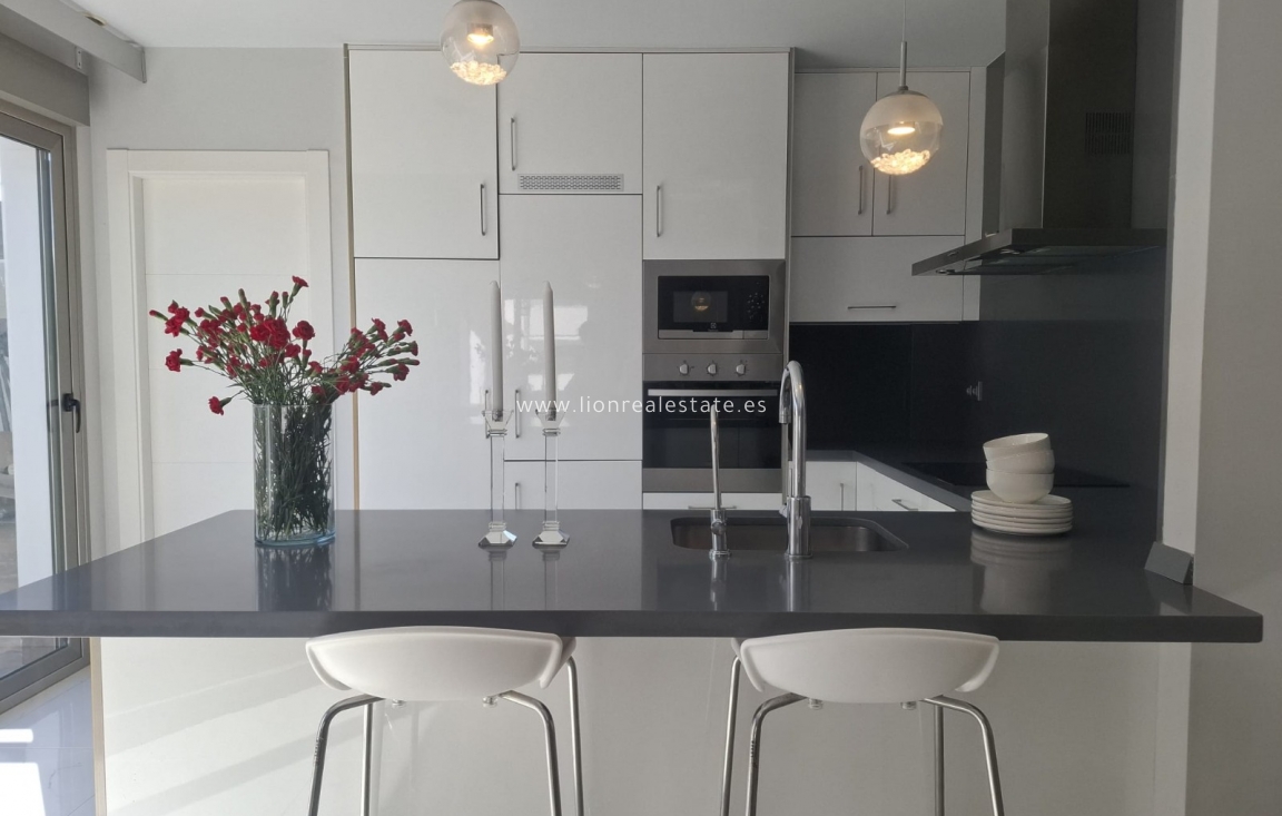 Долгосрочная аренда - Villa - Orihuela Costa - Villamartín