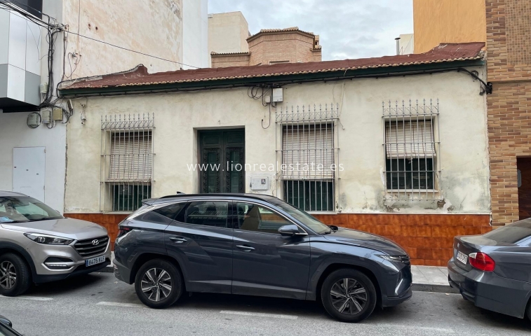 house - Reventa - Torrevieja - Centro