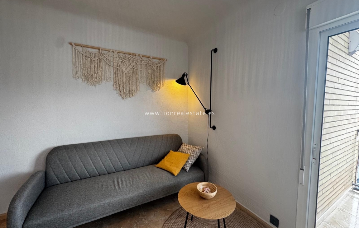 Краткосрочная аренда - Квартира / квартира - Santa Pola