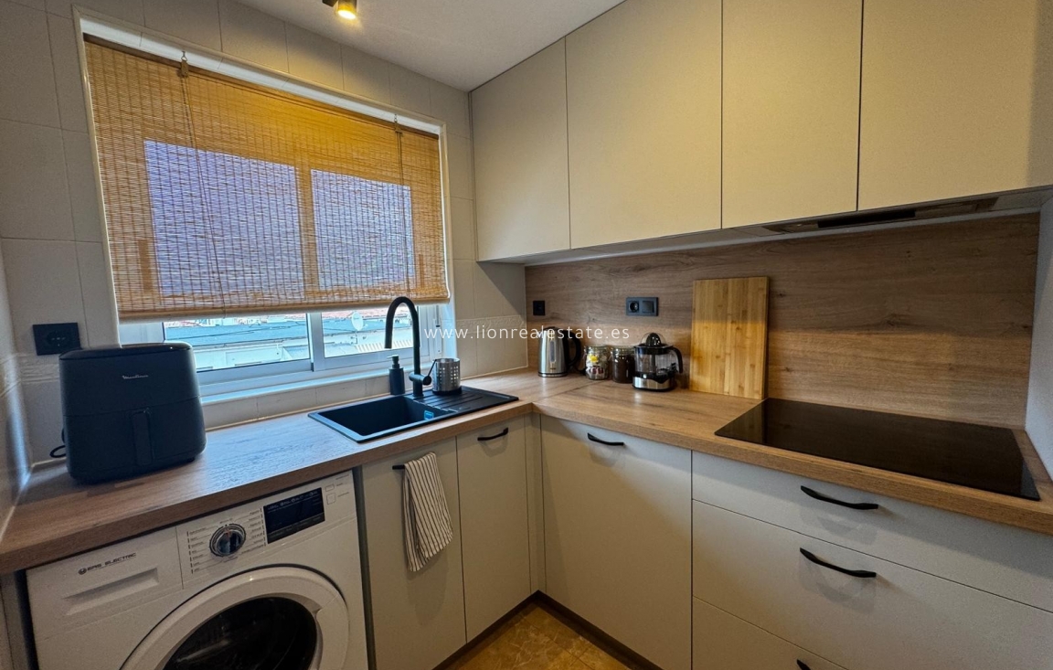 Краткосрочная аренда - Квартира / квартира - Santa Pola