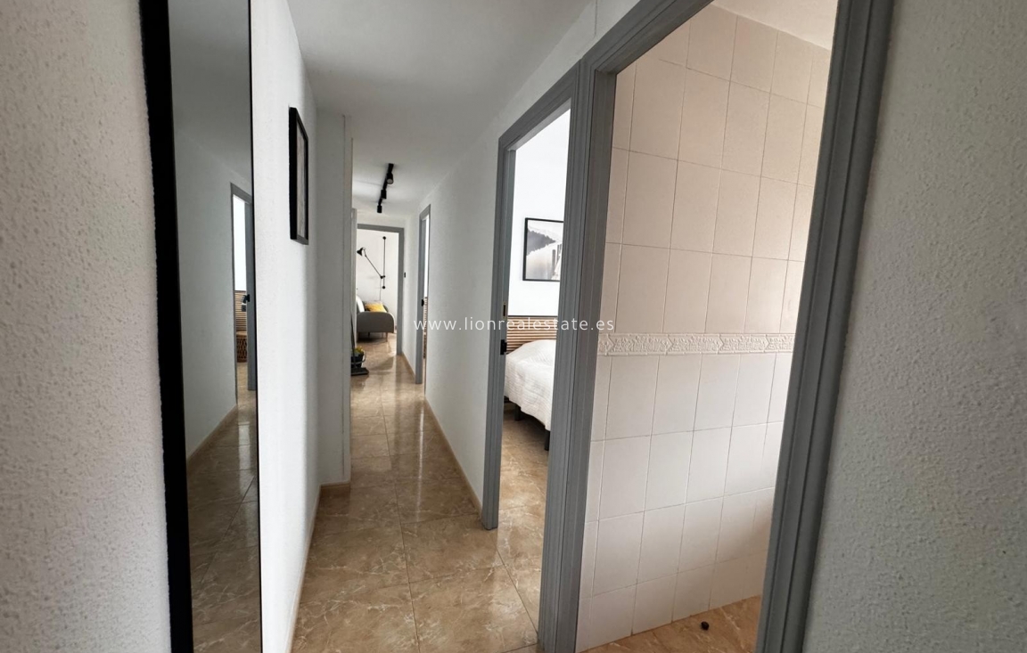 Краткосрочная аренда - Квартира / квартира - Santa Pola