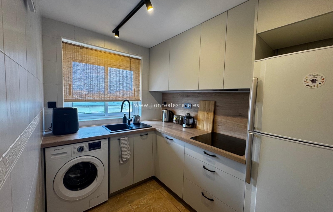 Краткосрочная аренда - Квартира / квартира - Santa Pola