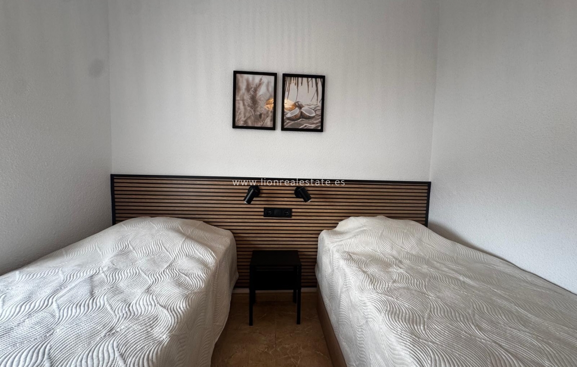 Краткосрочная аренда - Квартира / квартира - Santa Pola