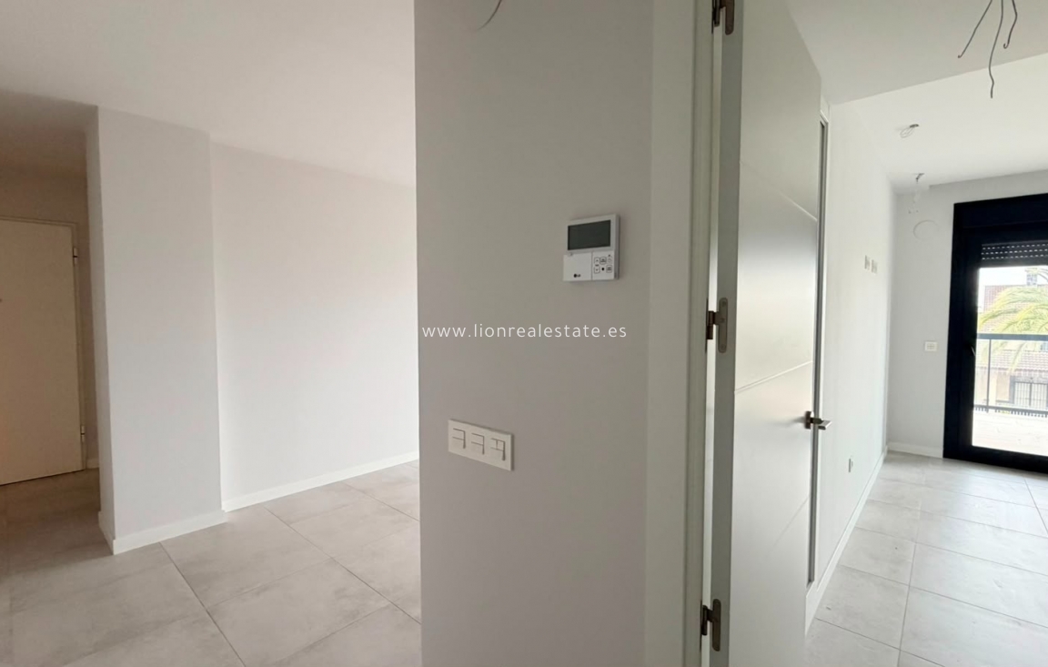Long Term Rental - Apartment / flat - Mil Palmeras