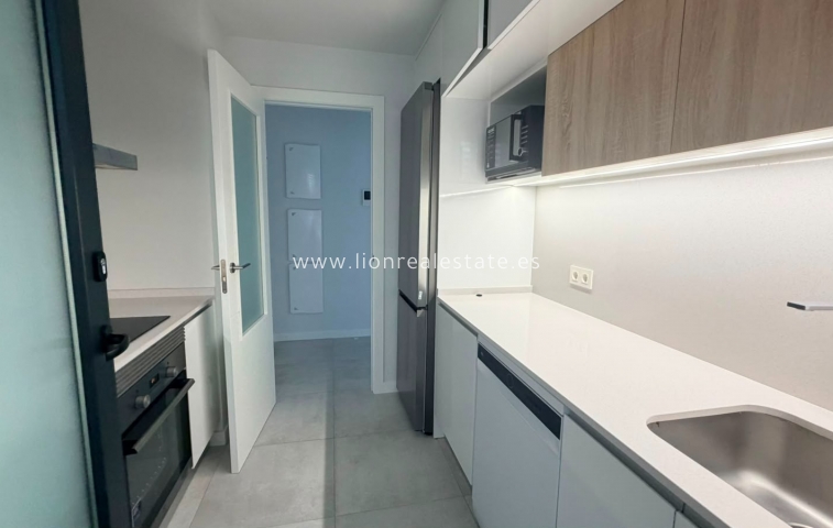 Long Term Rental - Apartment / flat - Mil Palmeras
