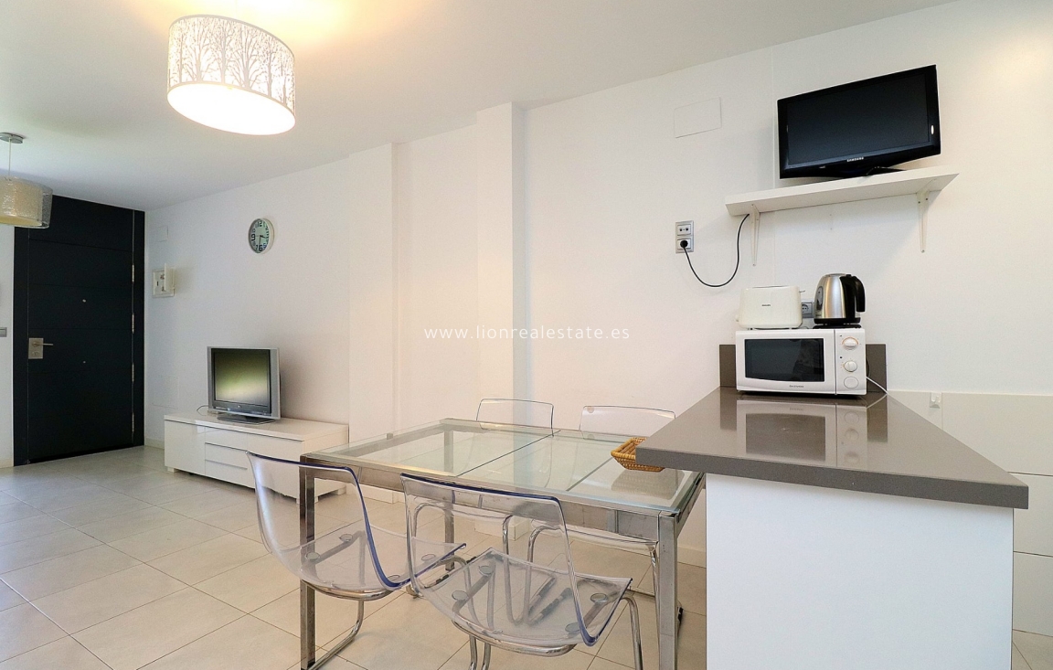 Long Term Rental - Apartment / flat - Orihuela Costa - Campoamor