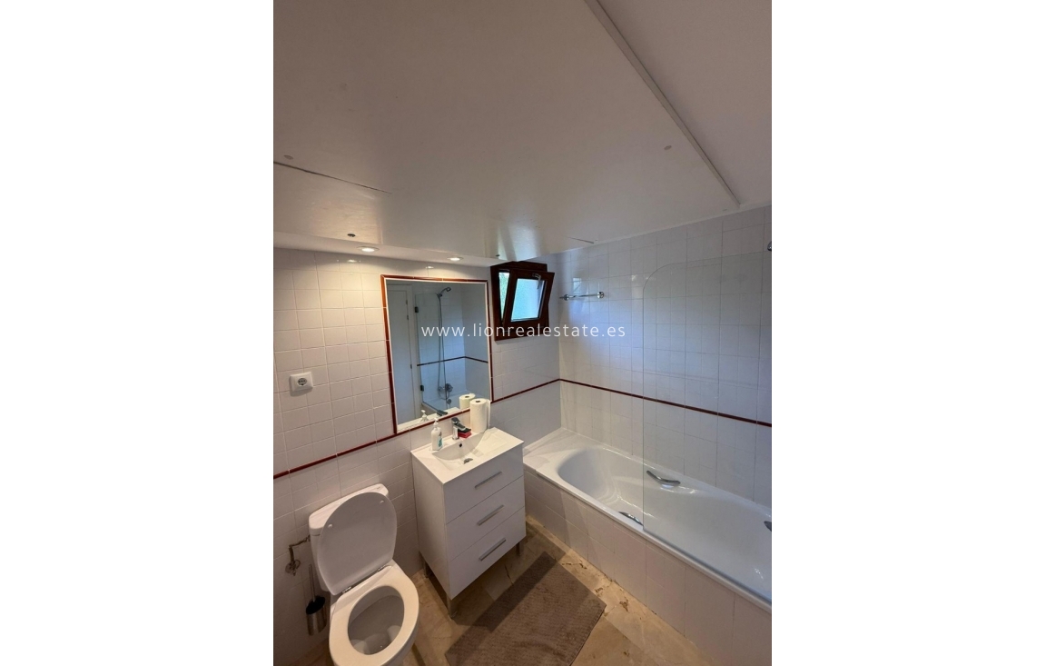 Long Term Rental - Apartment / flat - Punta Prima