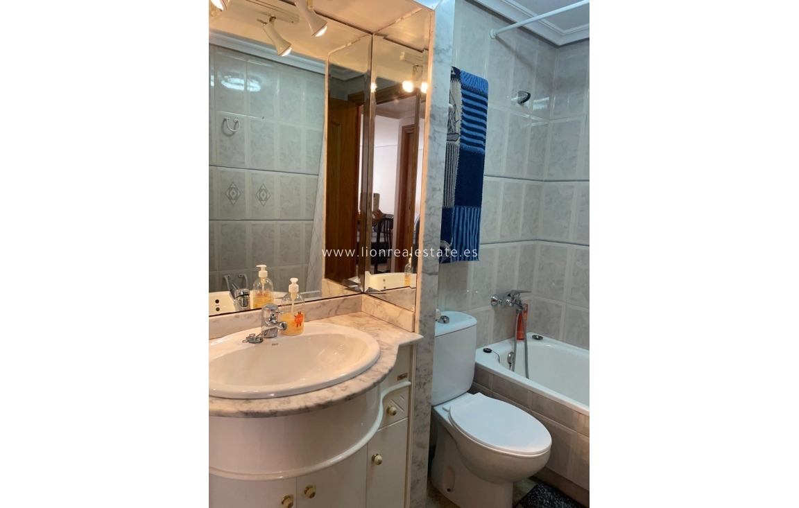 Long Term Rental - Apartment / flat - Punta Prima