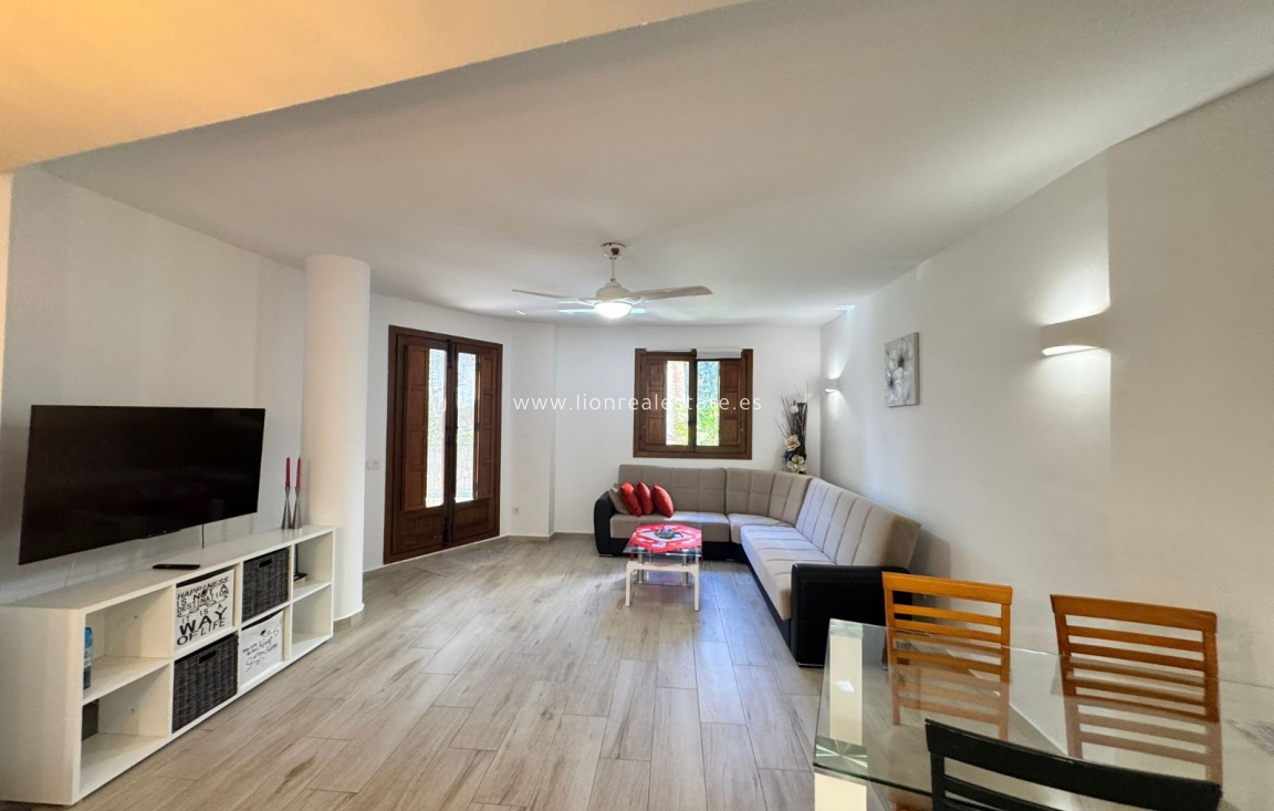 Long Term Rental - Apartment / flat - Punta Prima