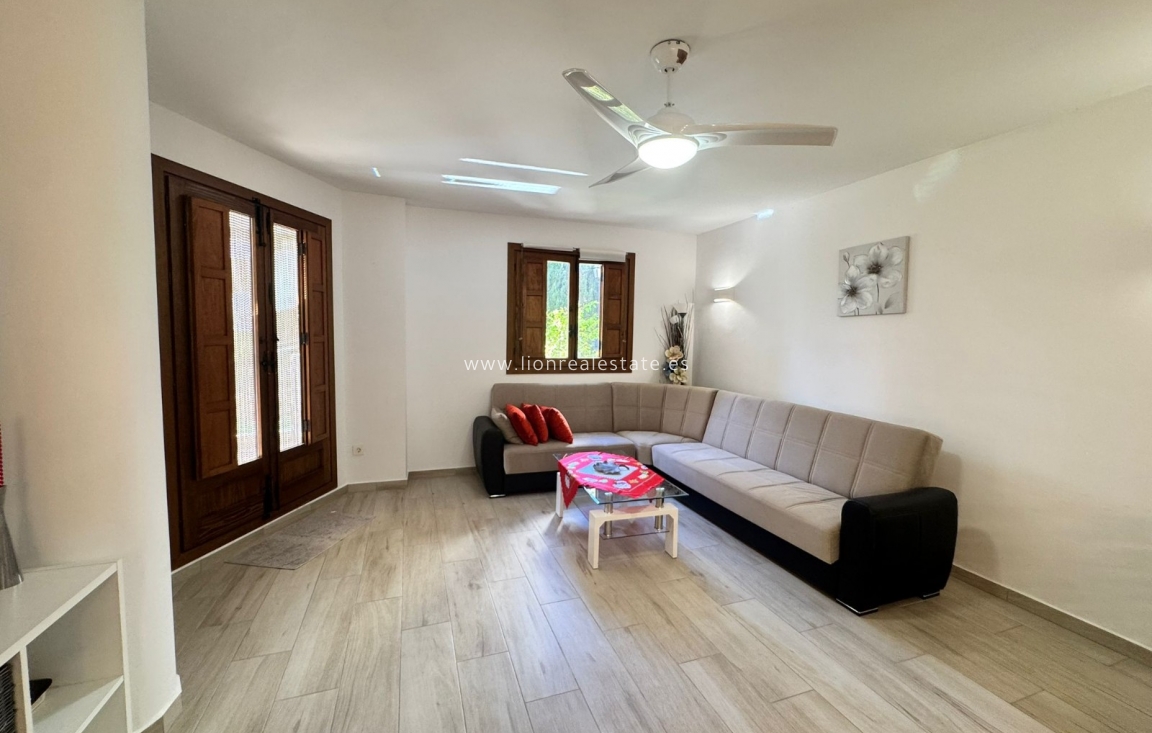 Long Term Rental - Apartment / flat - Punta Prima