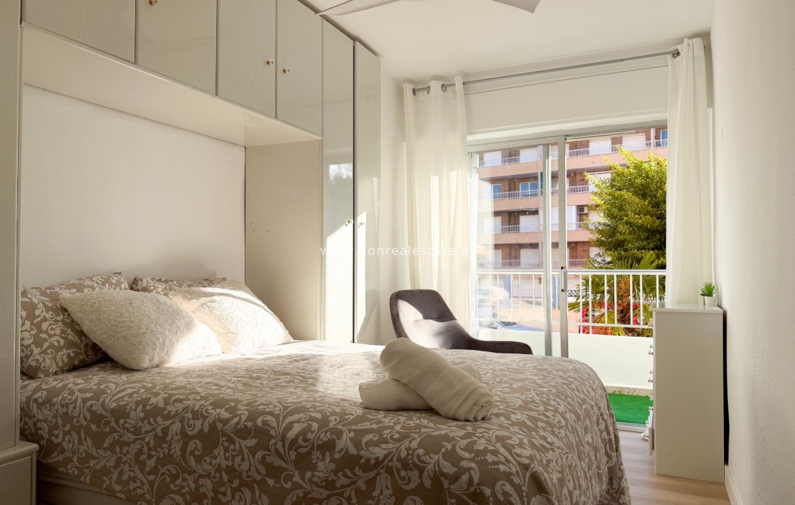 Long Term Rental - Apartment / flat - Punta Prima