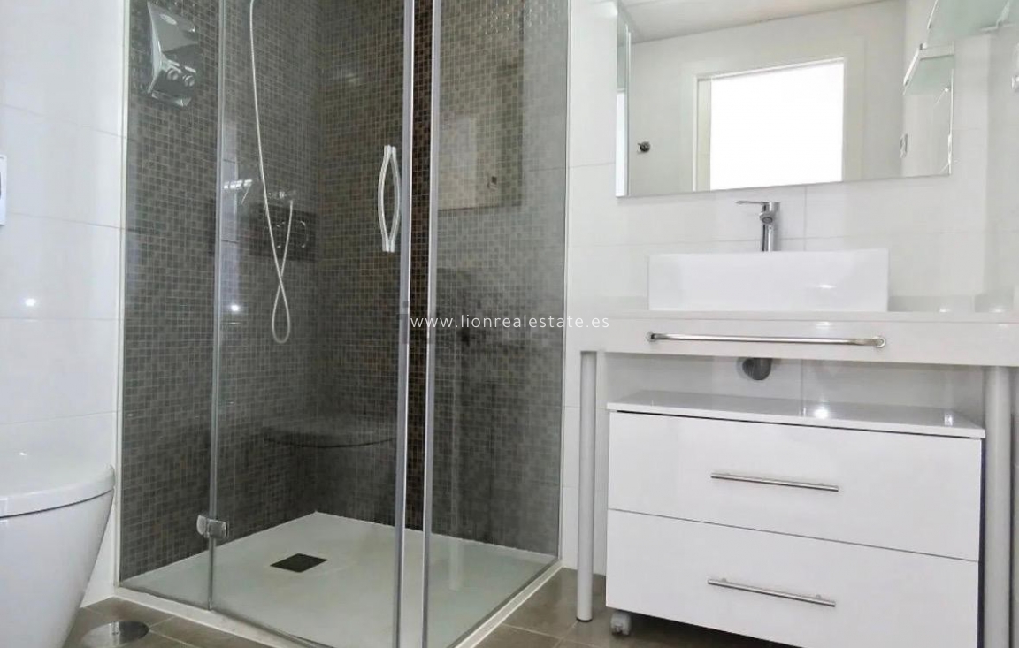 Long Term Rental - Apartment / flat - Punta Prima