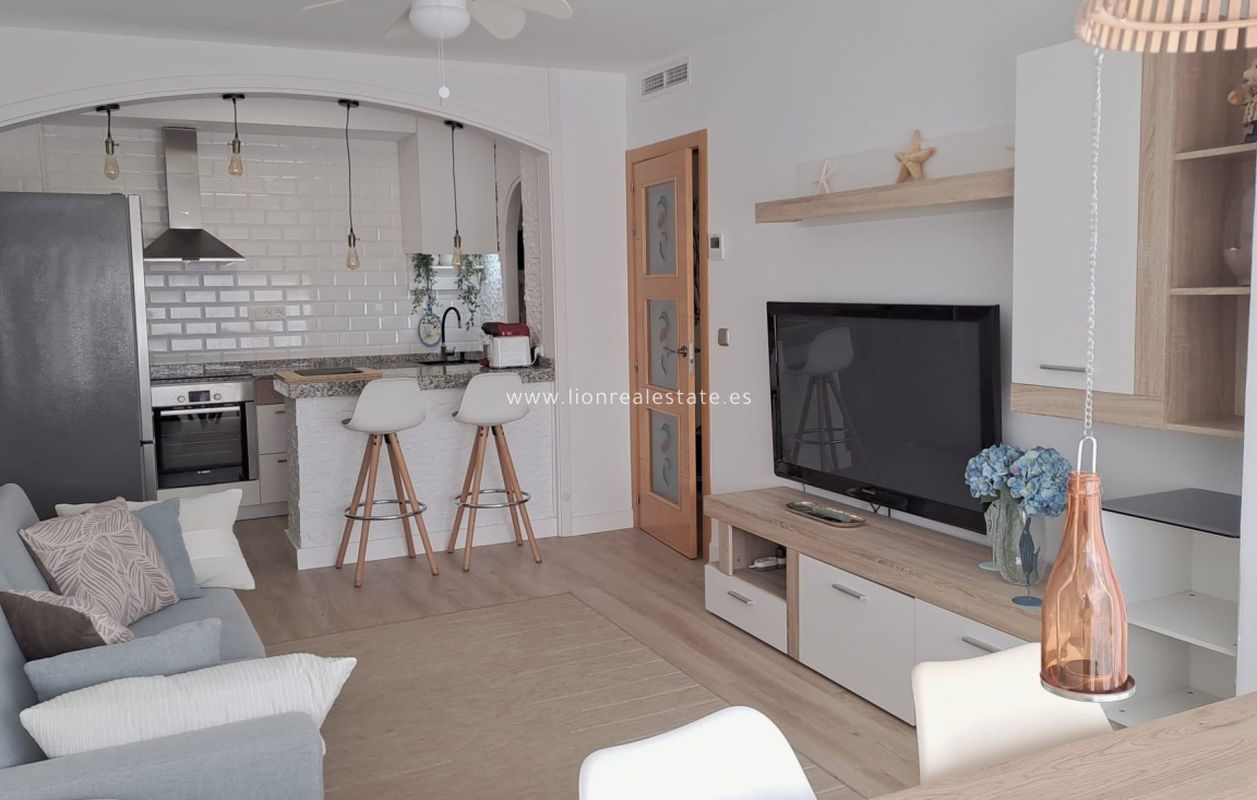 Long Term Rental - Apartment / flat - Punta Prima