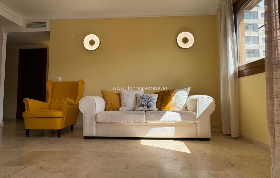 Long Term Rental - Apartment / flat - Punta Prima