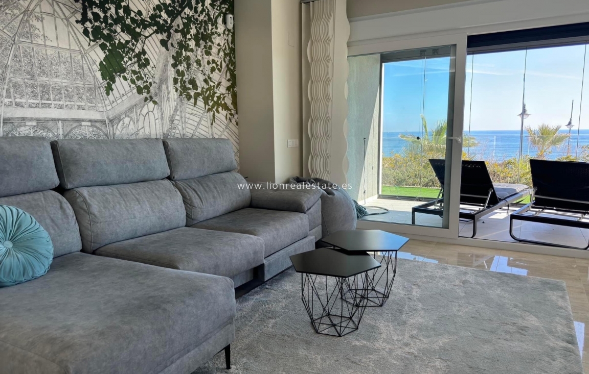 Long Term Rental - Apartment / flat - Punta Prima