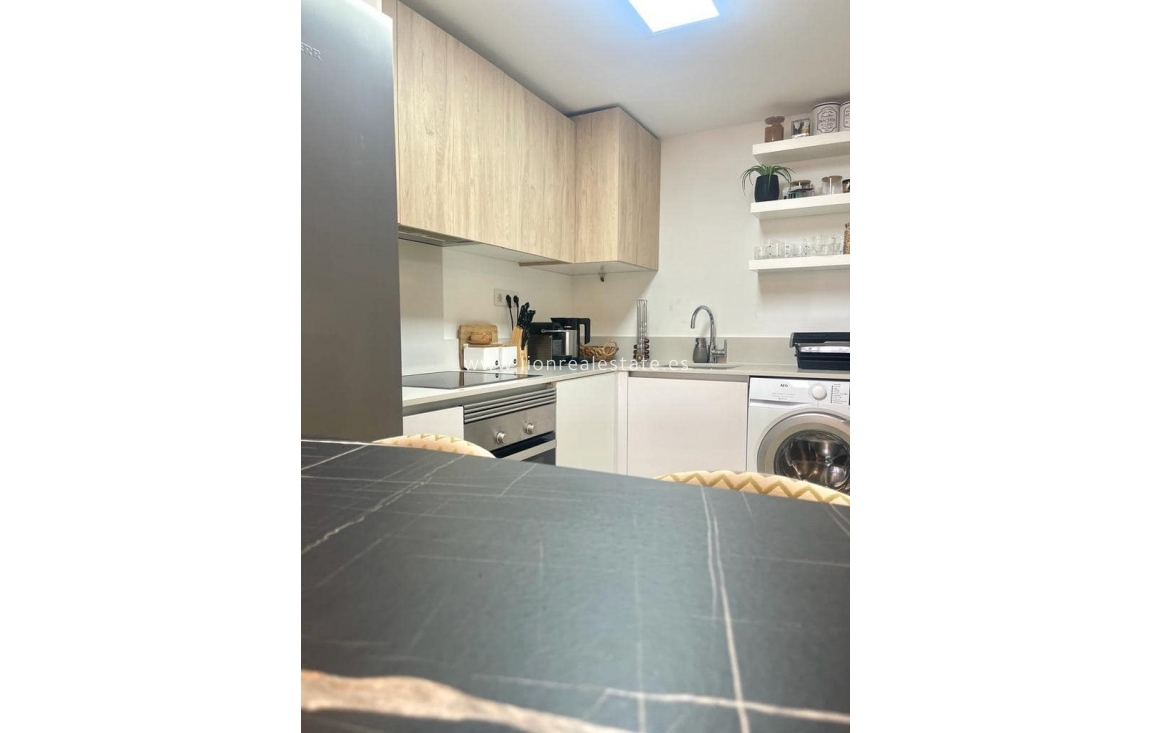 Long Term Rental - Apartment / flat - Punta Prima