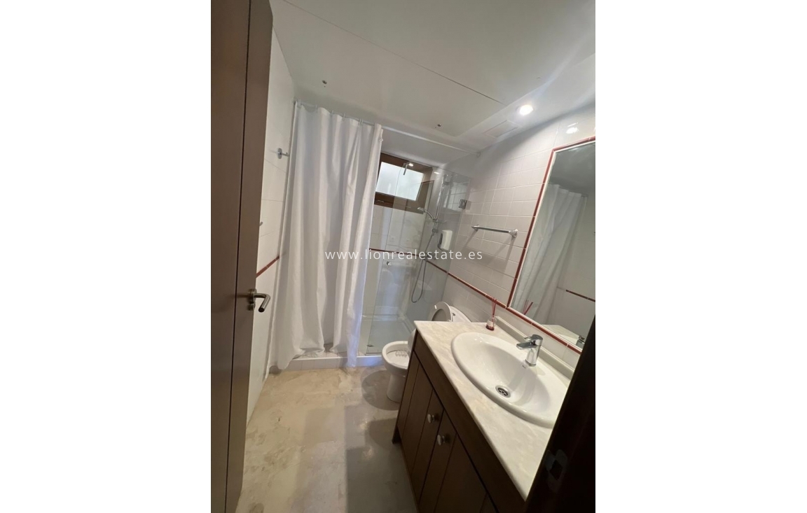 Long Term Rental - Apartment / flat - Punta Prima