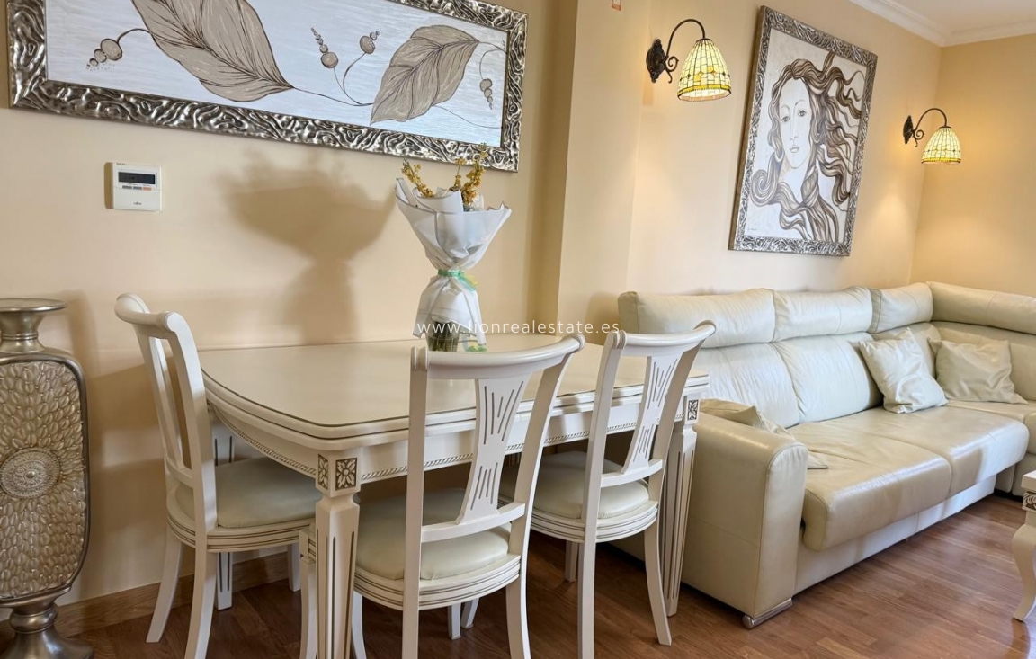 Long Term Rental - Apartment / flat - Punta Prima