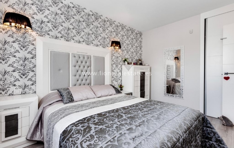 Long Term Rental - Apartment / flat - Punta Prima