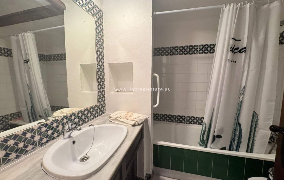 Long Term Rental - Apartment / flat - Torrevieja - Los Locos