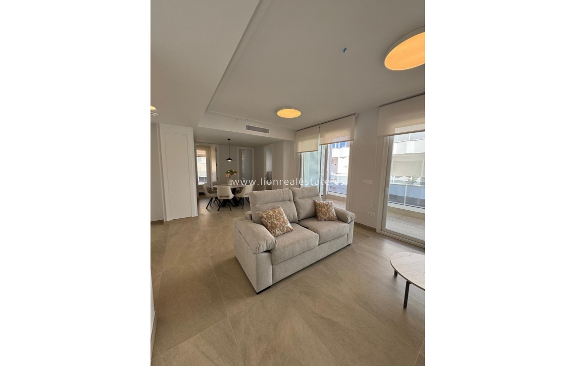 Long Term Rental - Apartment / flat - Torrevieja - Los Locos