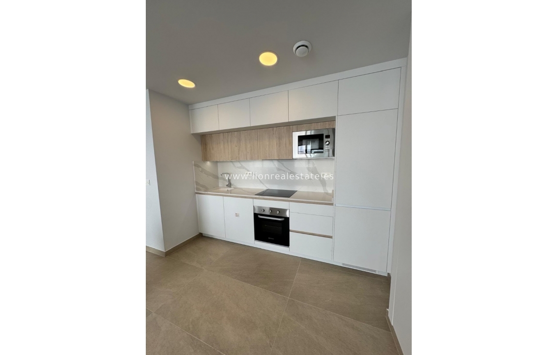 Long Term Rental - Apartment / flat - Torrevieja - Los Locos