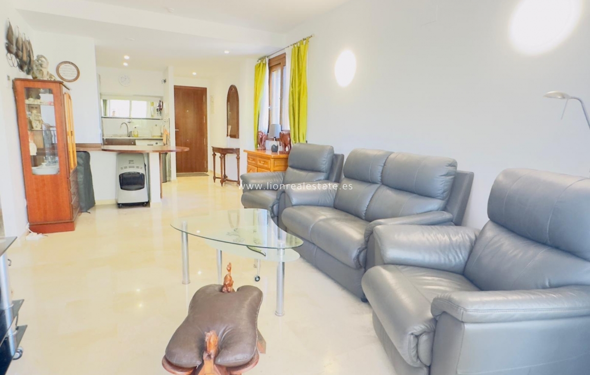 Long Term Rental - Apartment / flat - Torrevieja - Punta Prima