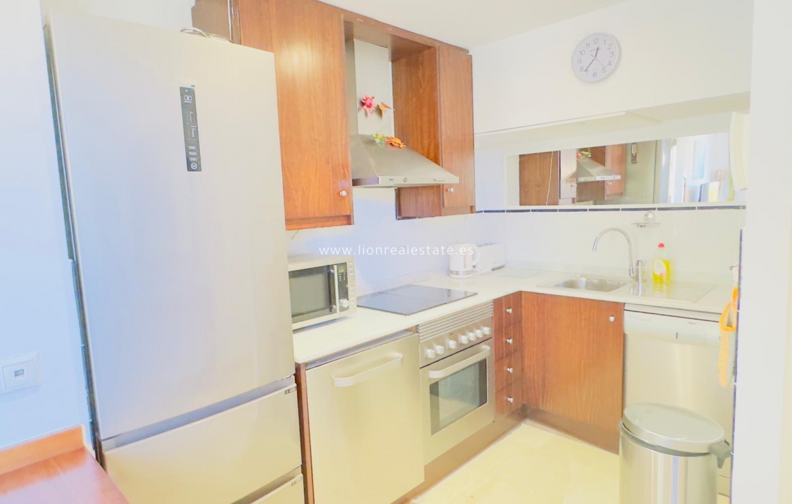 Long Term Rental - Apartment / flat - Torrevieja - Punta Prima