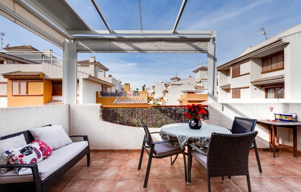 Long Term Rental - Apartment / flat - Torrevieja - Punta Prima