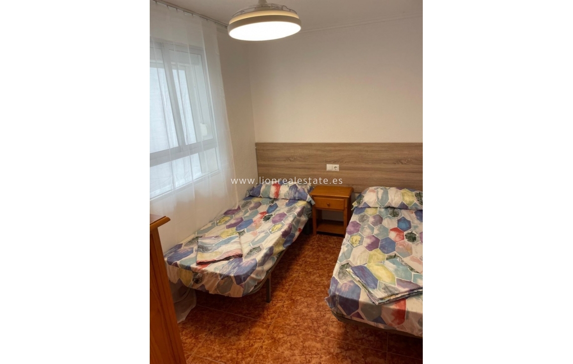 Long Term Rental - Apartment / flat - Torrevieja