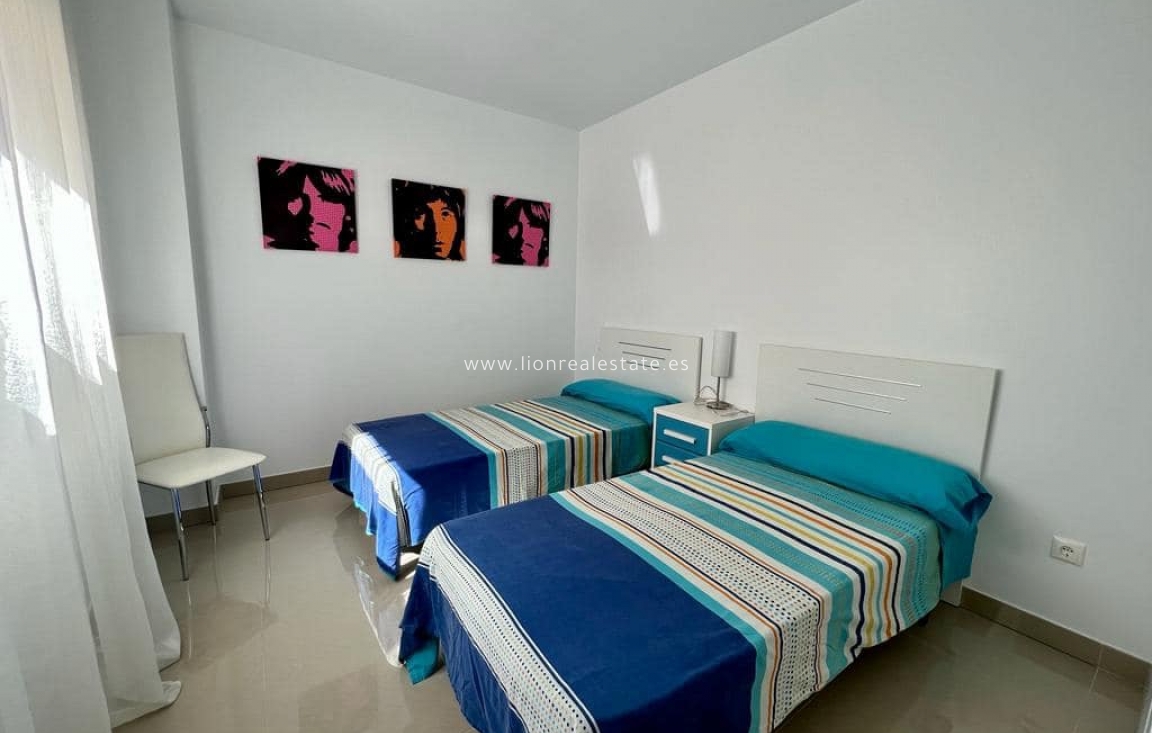 Long Term Rental - Bungalow - Punta Prima