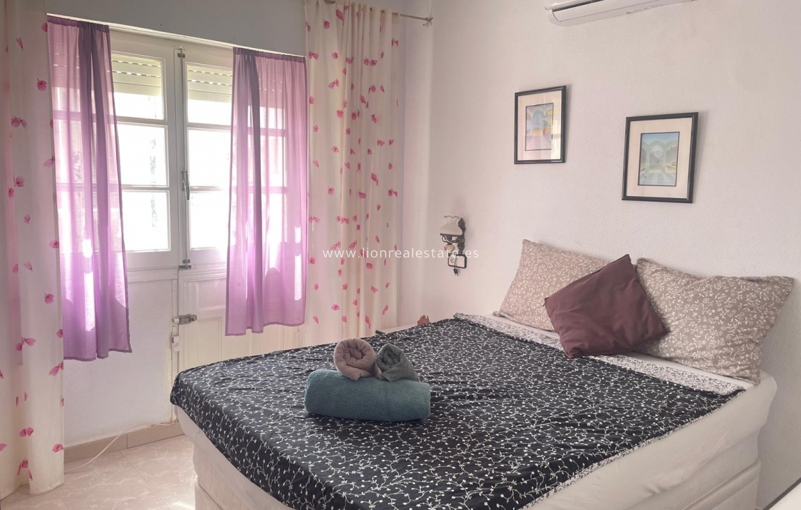 Long Term Rental - Chalet - Orihuela Costa - Villamartín