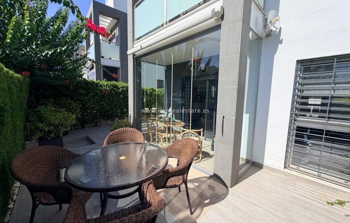 Long Term Rental - Ground - Punta Prima