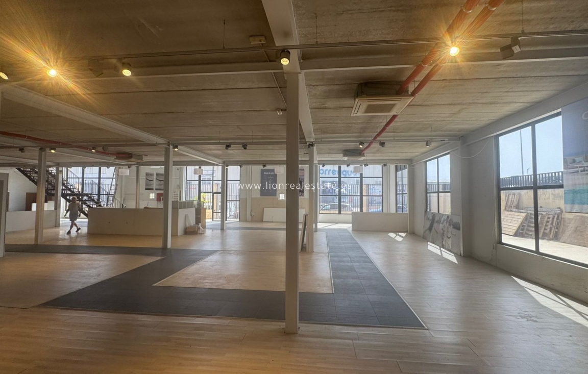 Long Term Rental - Industrial building - Torrevieja